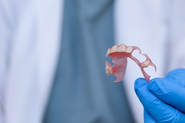 Denture Repair: What To Do When Your Partial Dentures Break